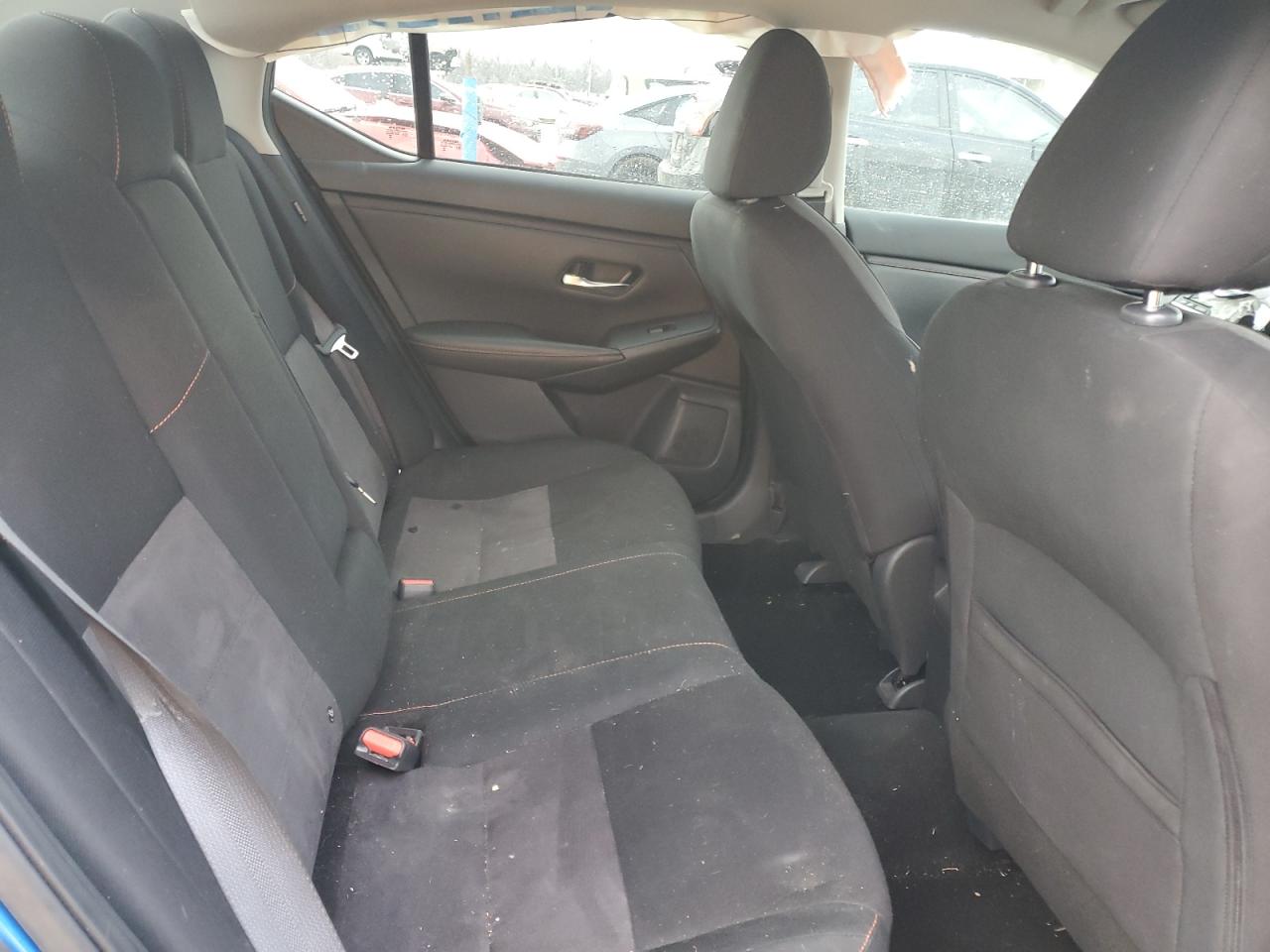 2022 Nissan Sentra - Image 10