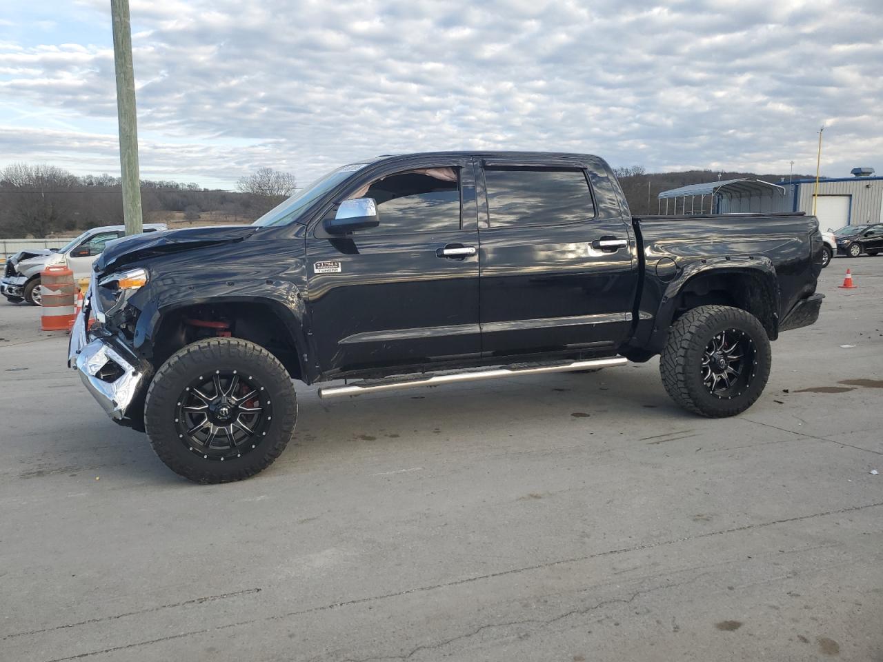 2021 Toyota Tundra - Image 1