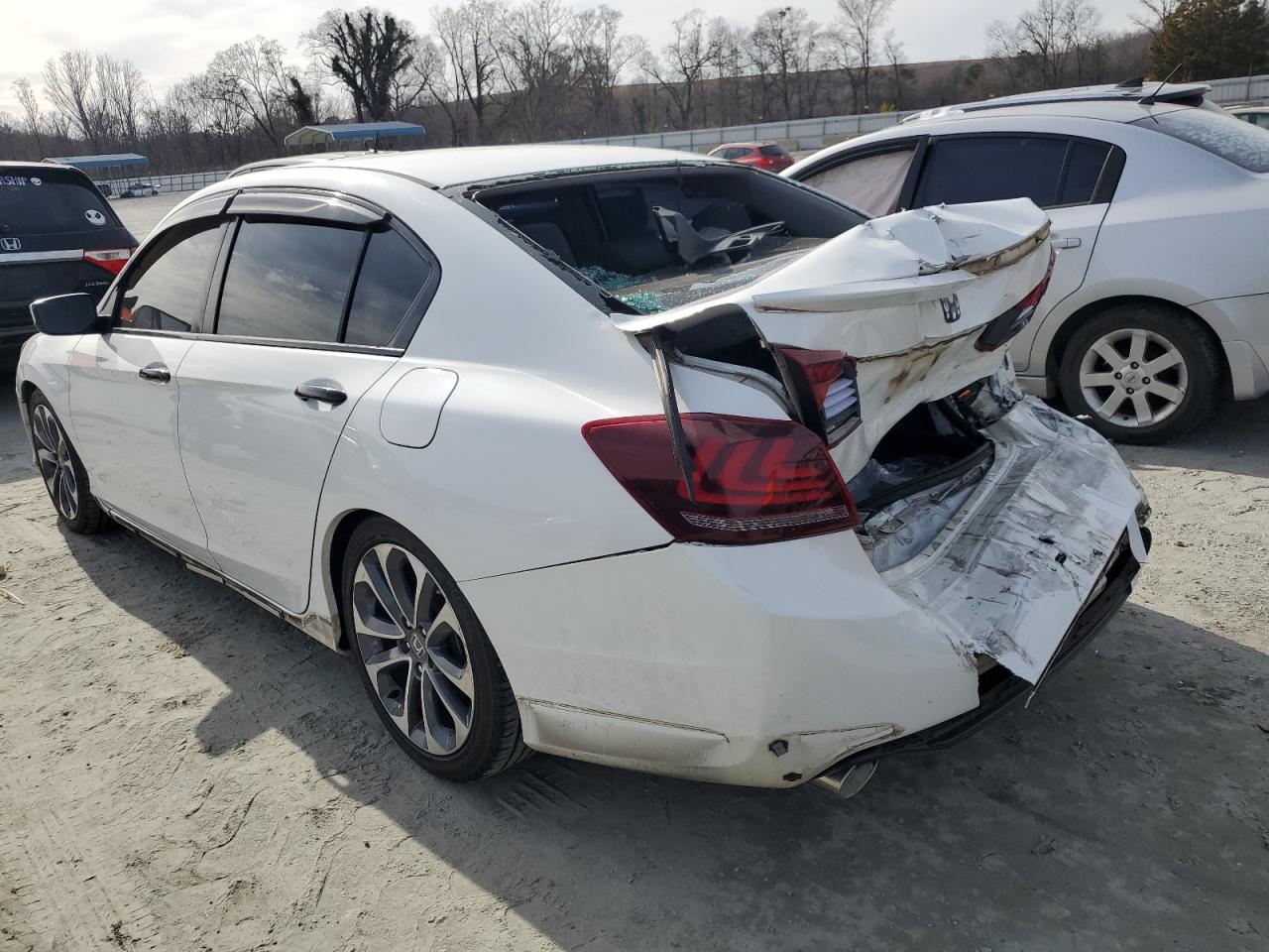 2015 Honda Accord - Image 2