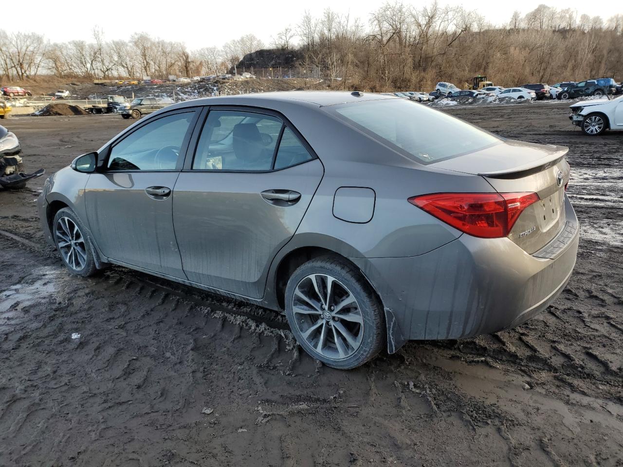 2017 Toyota Corolla - Image 2