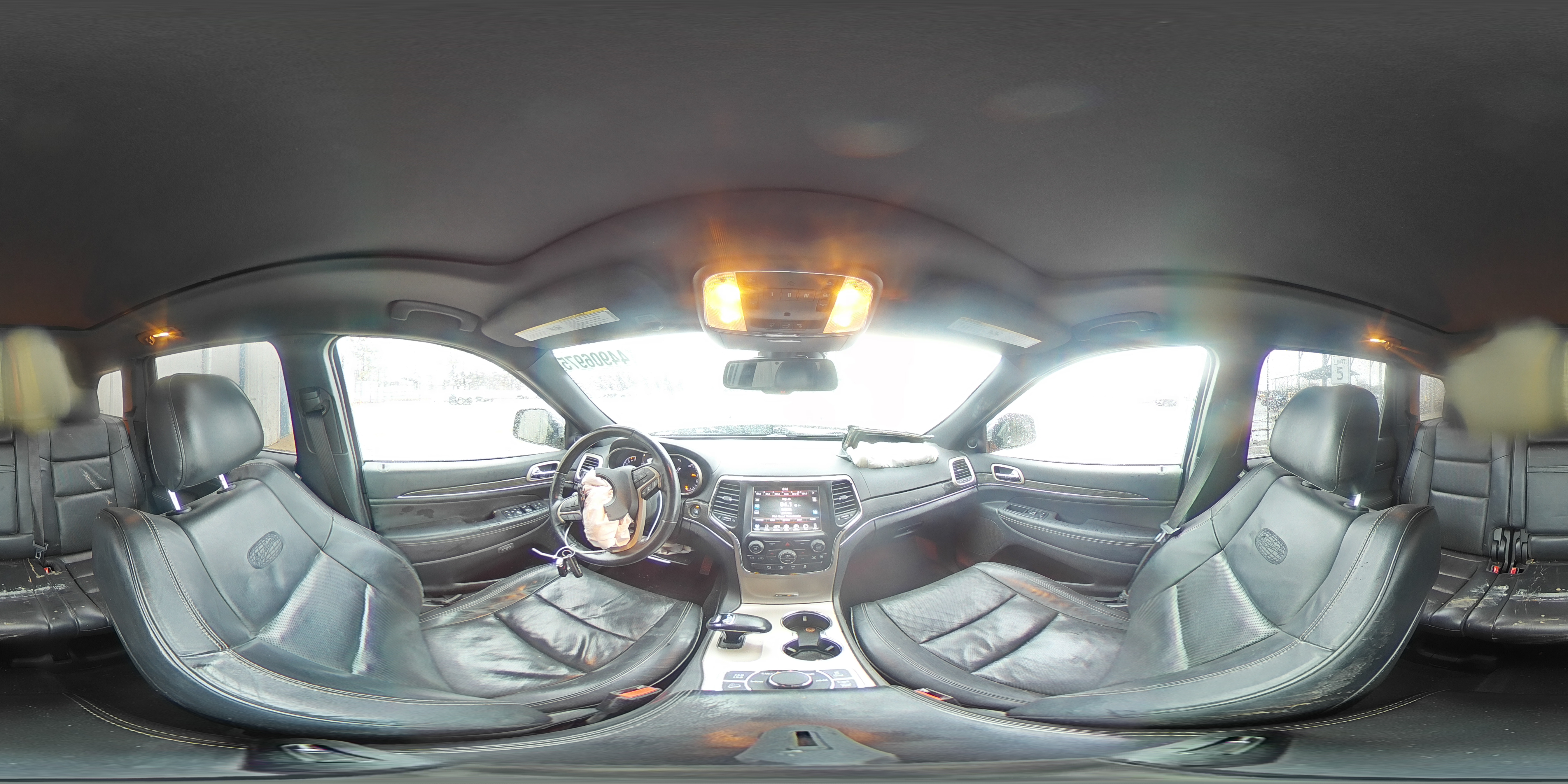 2014 Jeep Grand Cherokee - Image 13