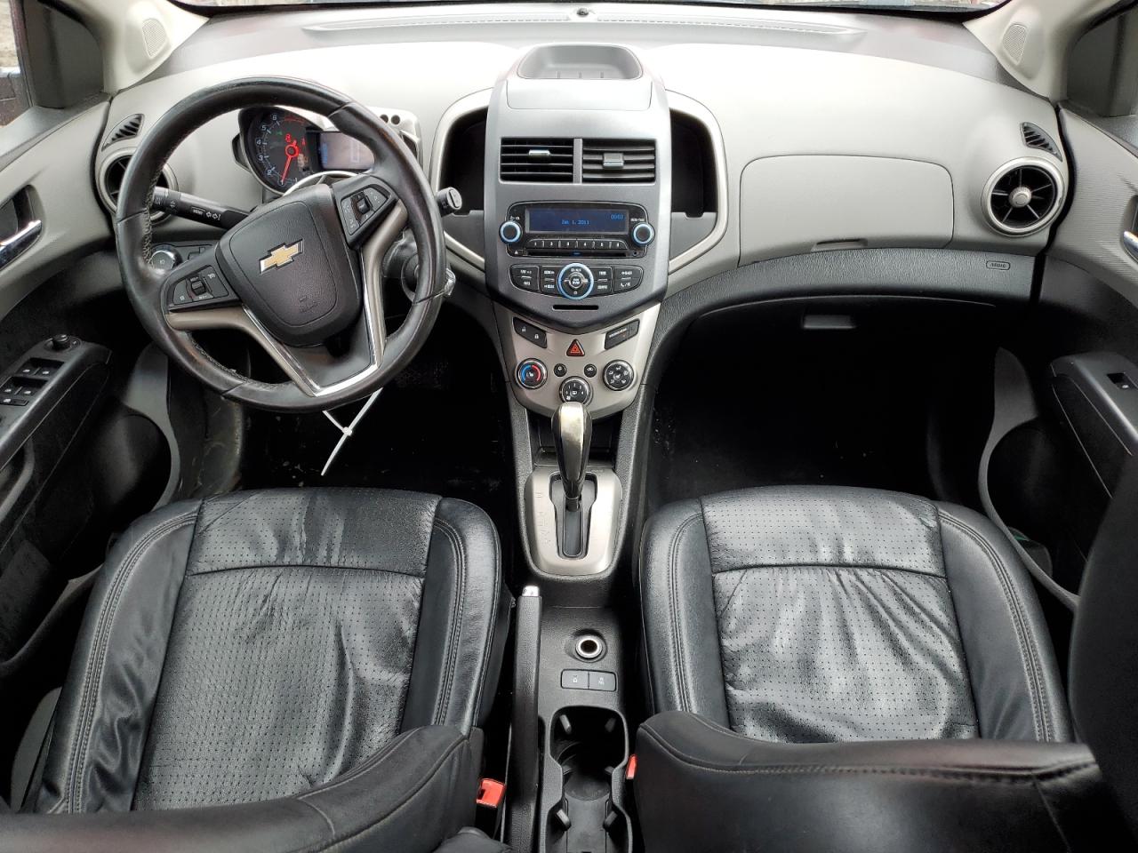 2012 Chevrolet Sonic - Image 8