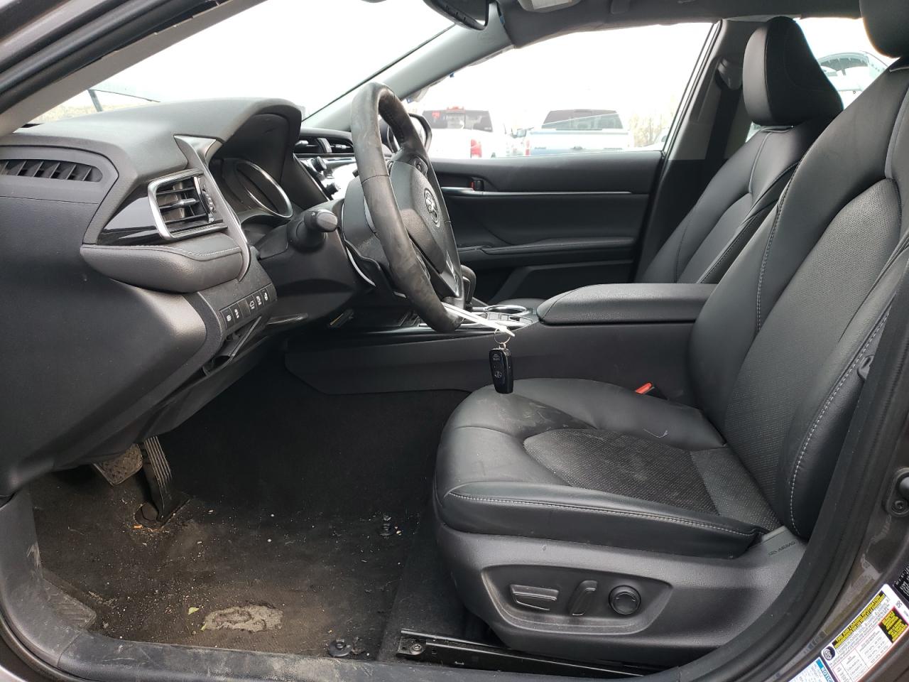 2020 Toyota Camry - Image 7