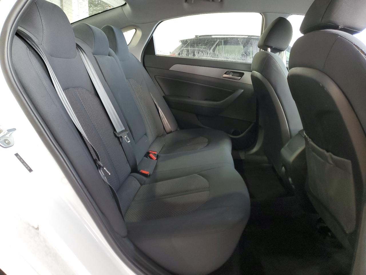 2018 Hyundai Sonata - Image 10