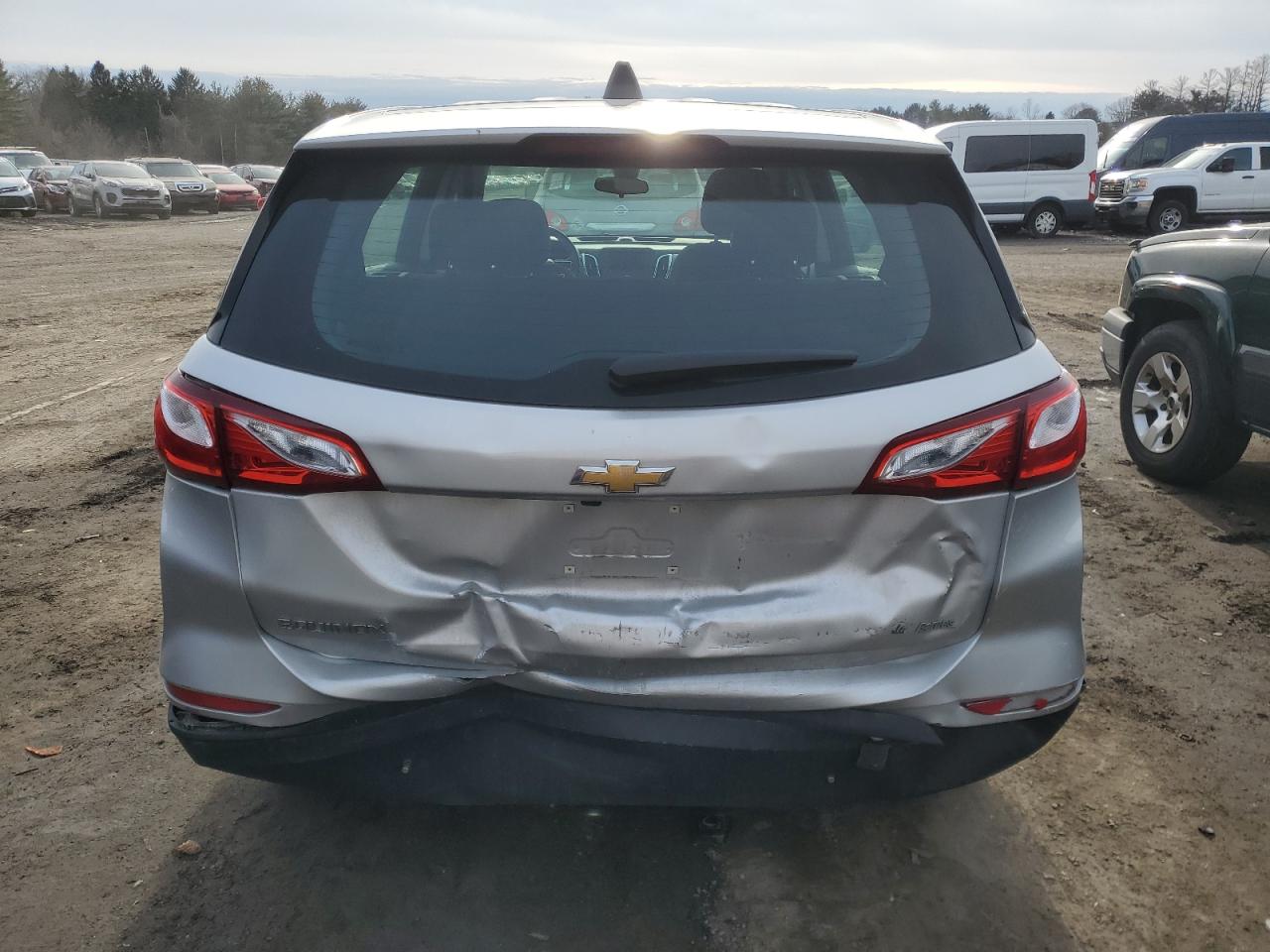 2020 Chevrolet Equinox - Image 6