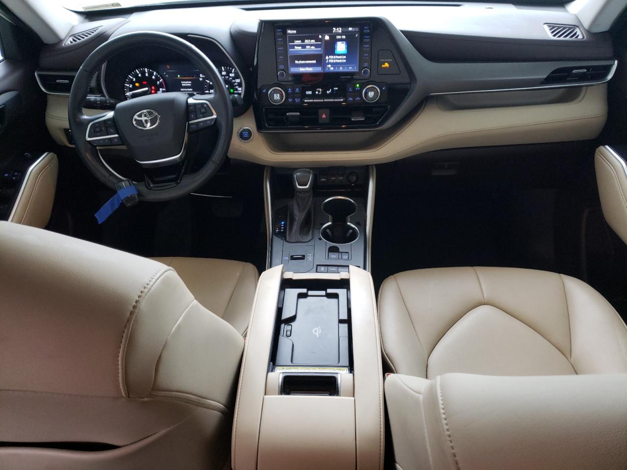 2021 Toyota Highlander - Image 8
