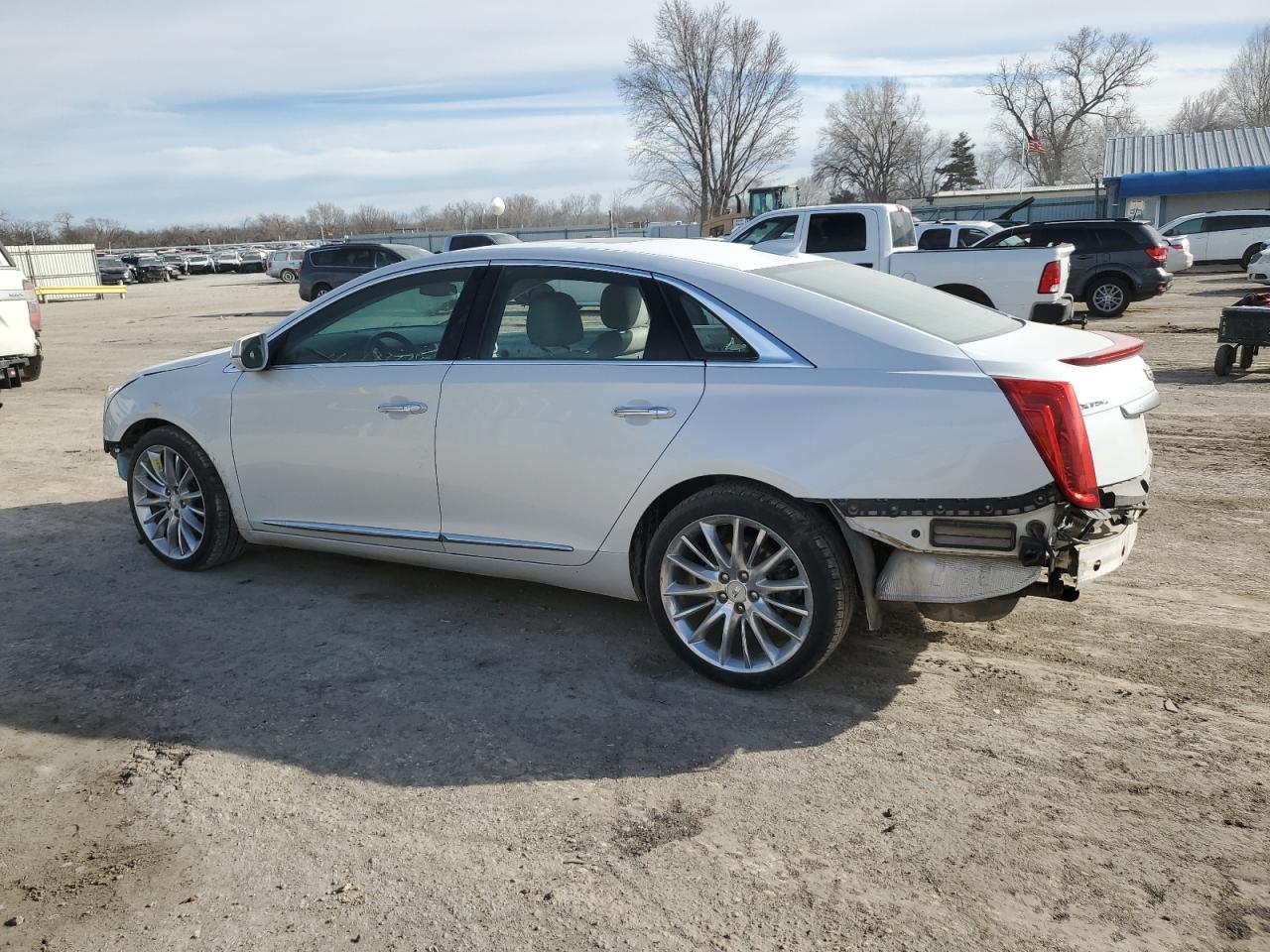 2016 Cadillac XTS - Image 2