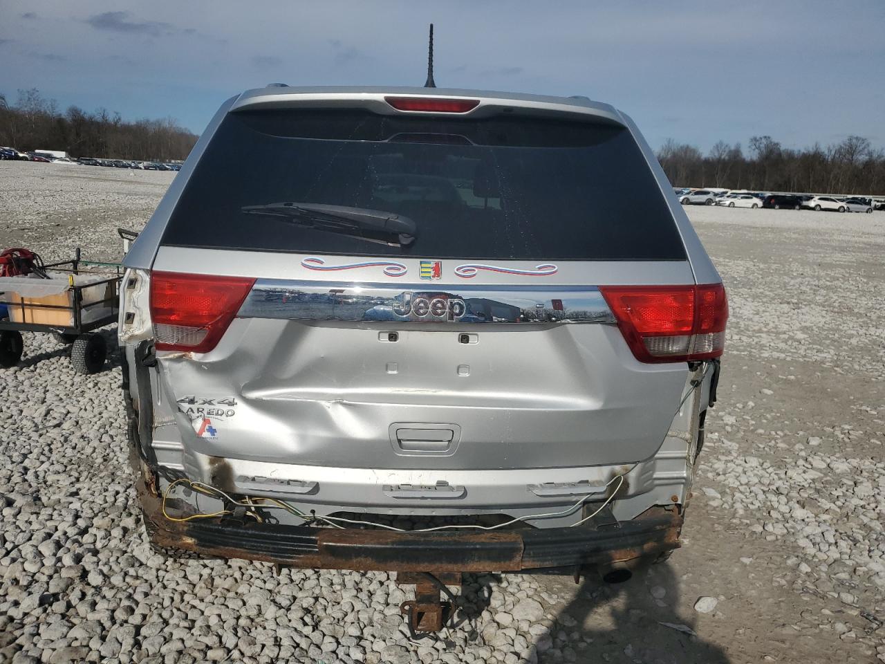2012 Jeep Grand Cherokee - Image 6