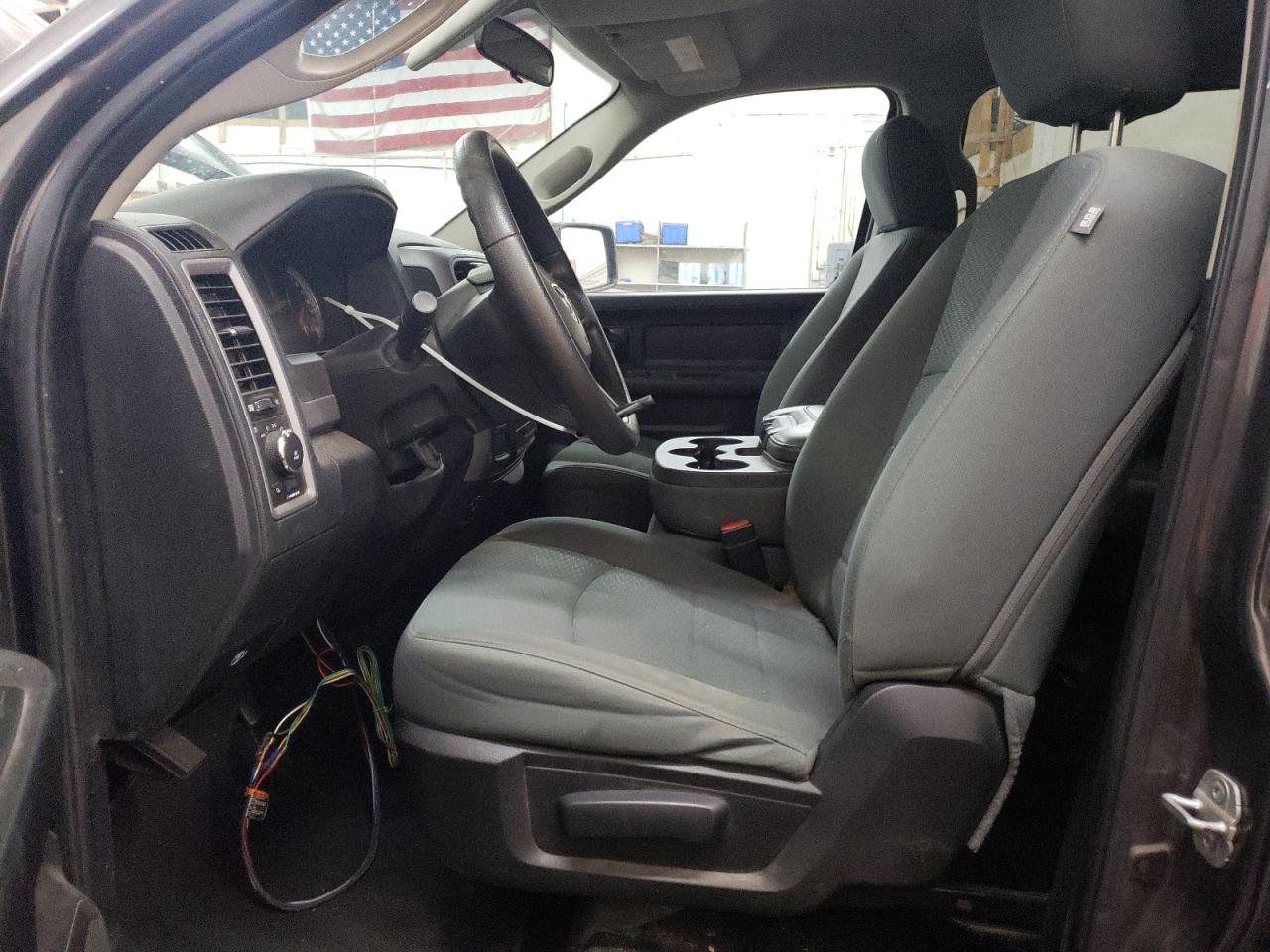 2014 RAM 1500 - Image 7