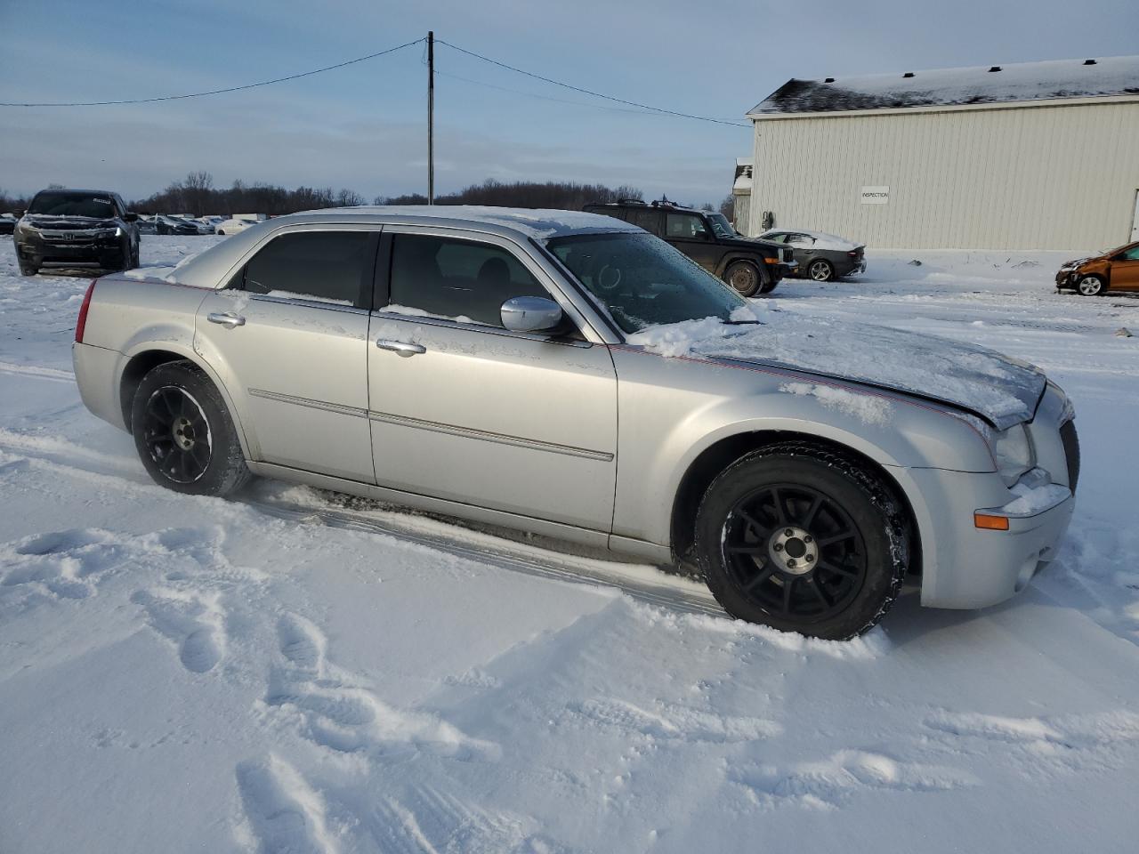 2010 Chrysler 300 - Image 4