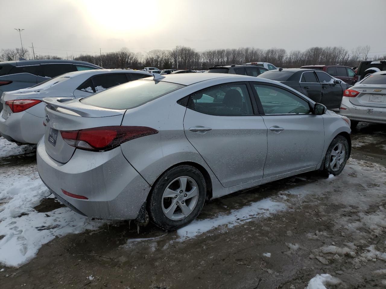 2014 Hyundai Elantra - Image 3