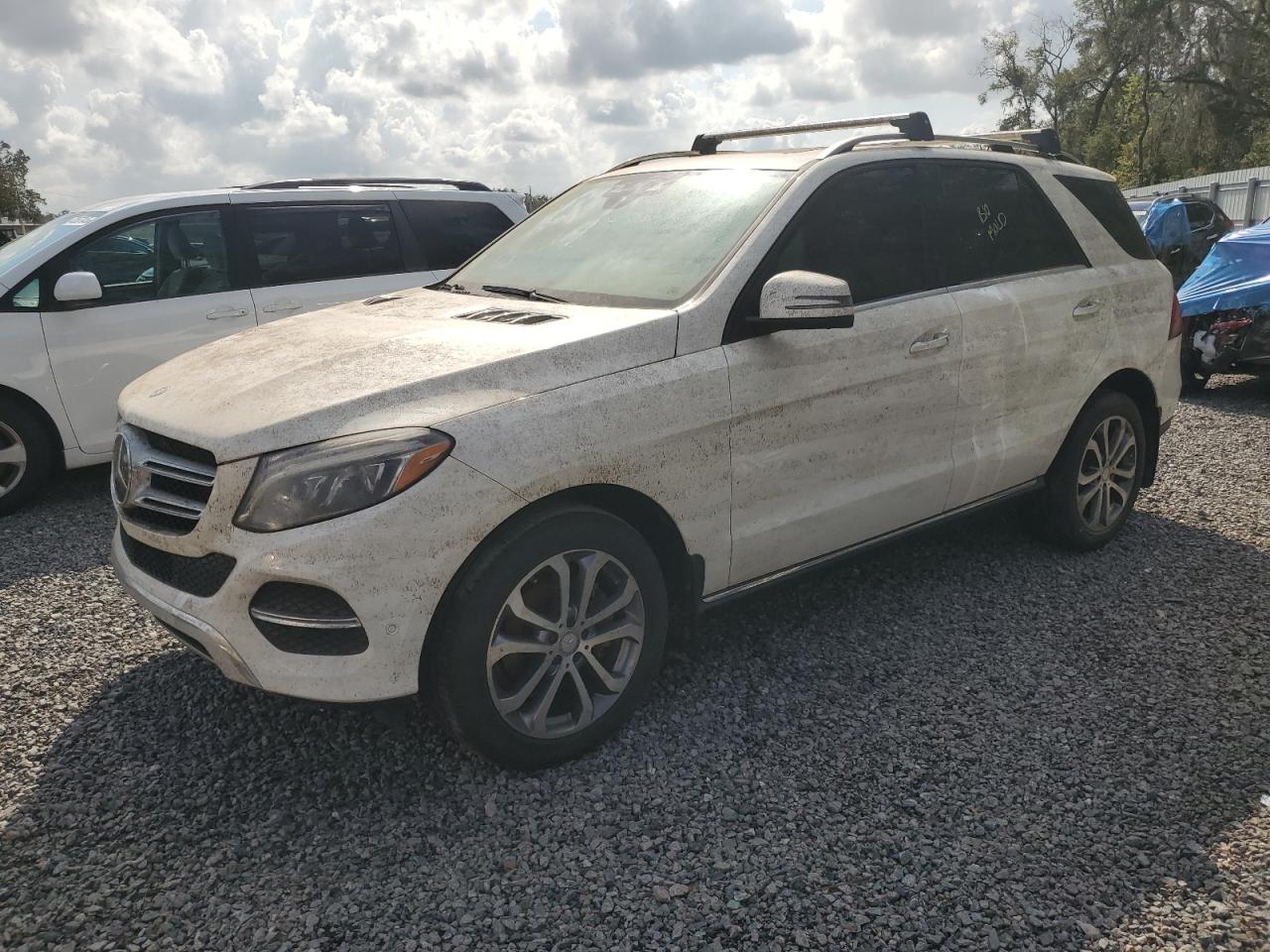 2016 Mercedes-Benz GLE - Image 1