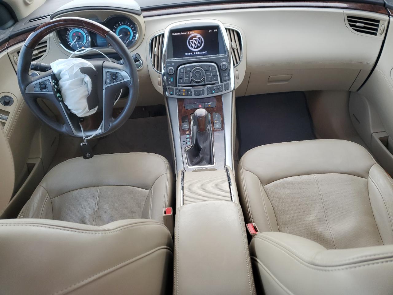 2010 Buick LaCrosse - Image 8