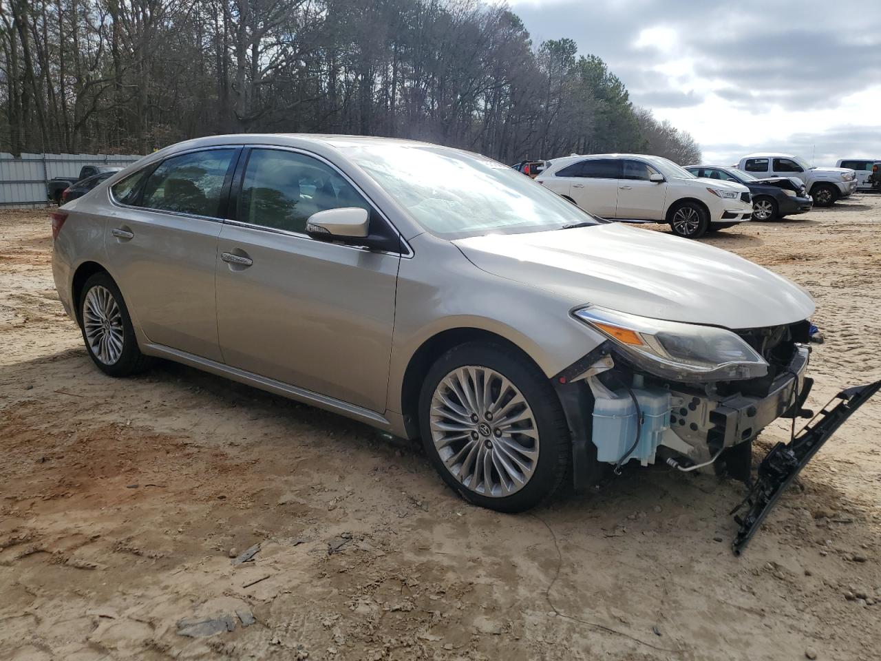 2017 Toyota Avalon - Image 4