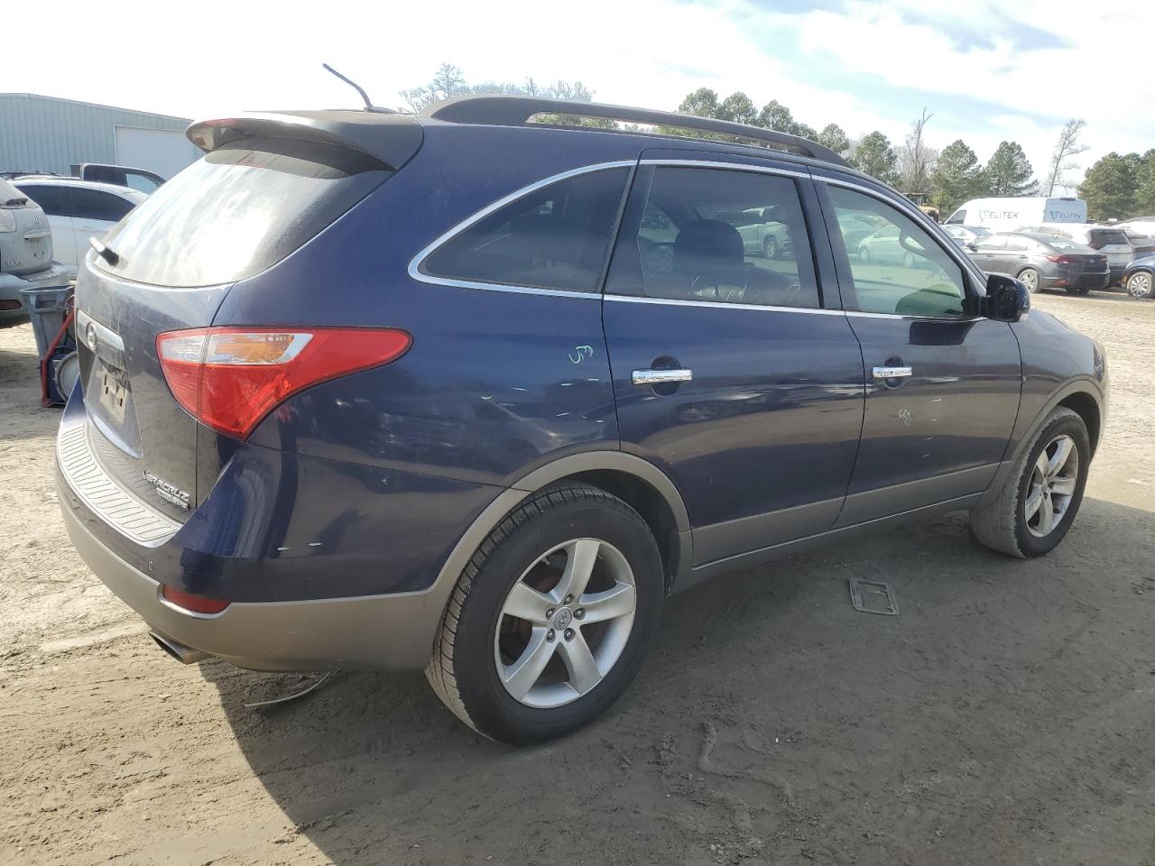 2010 Hyundai Veracruz - Image 3