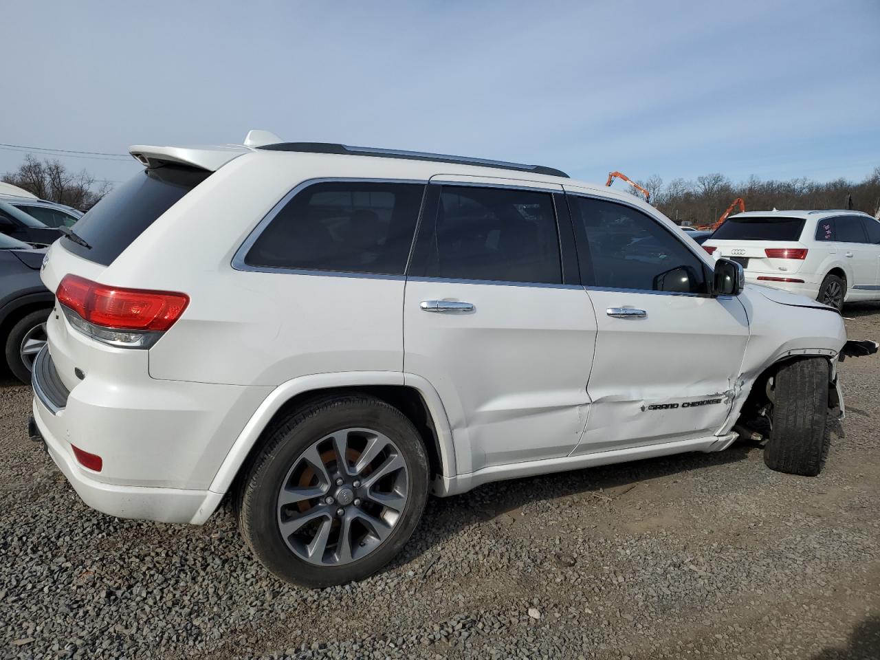 2018 Jeep Grand Cherokee - Image 3