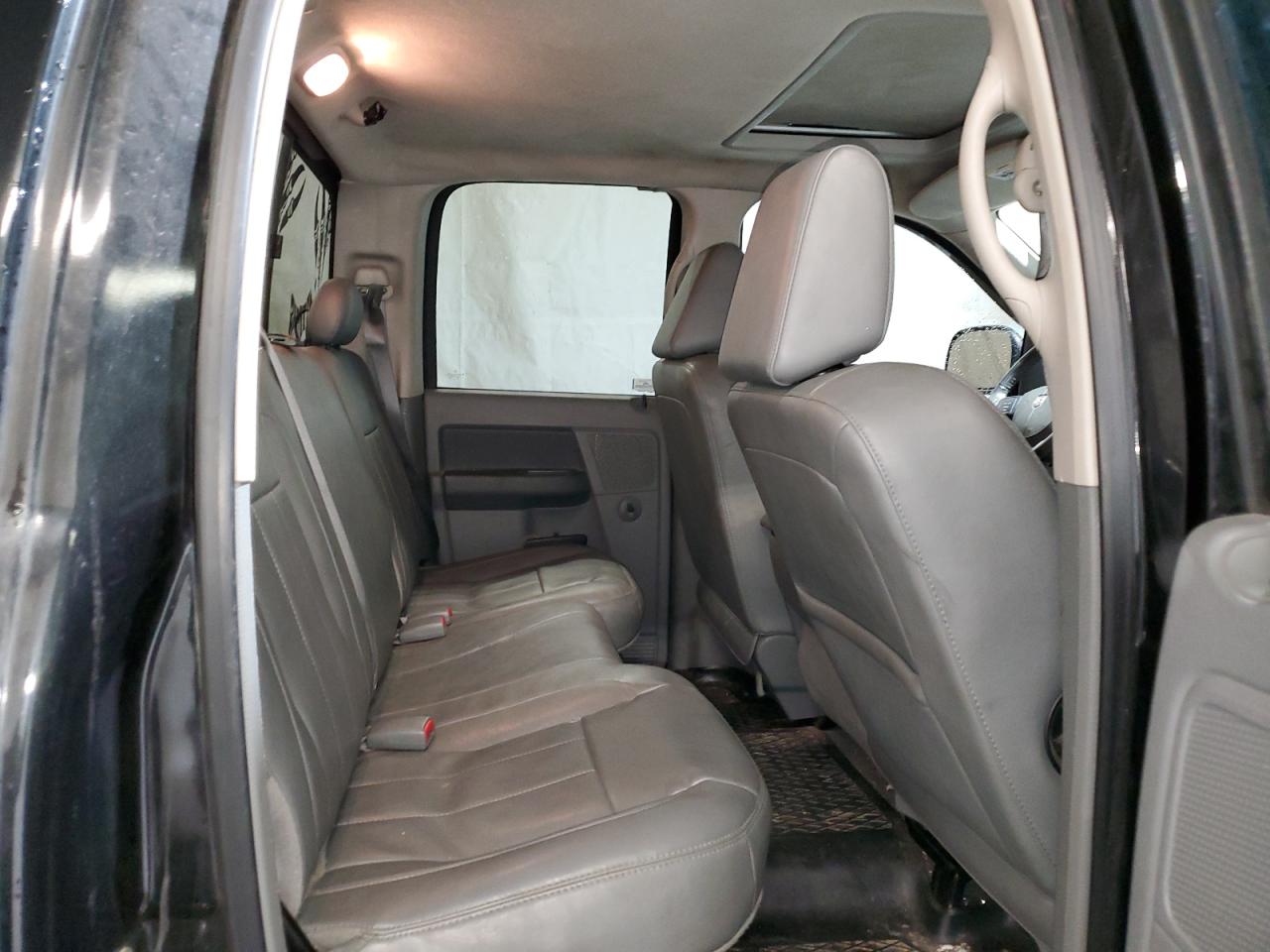2008 Dodge RAM - Image 10