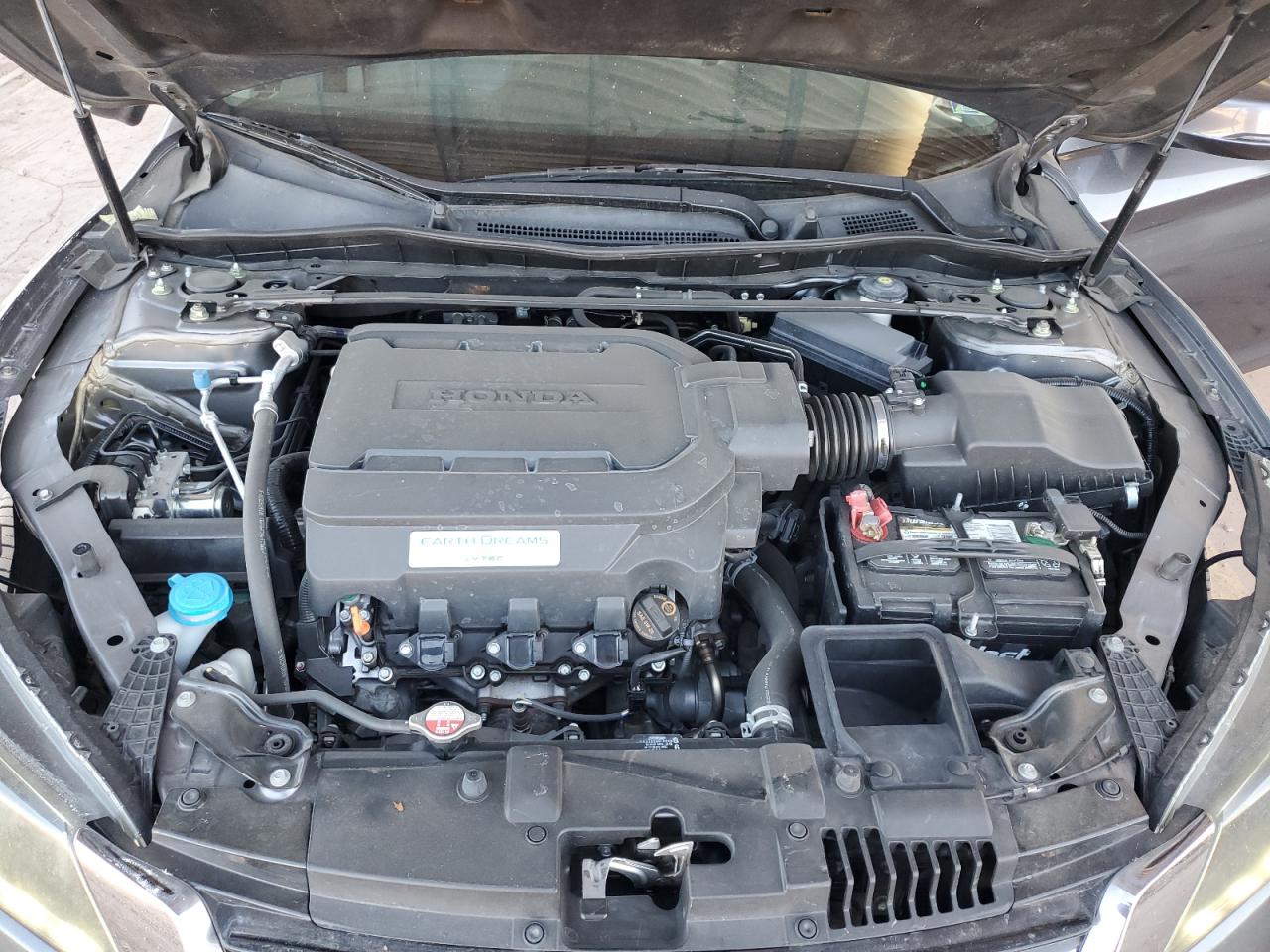 2013 Honda Accord - Image 13