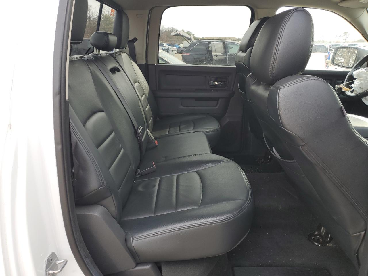 2012 Dodge RAM - Image 10