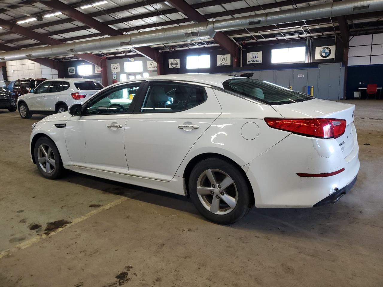 2014 Kia Optima - Image 2