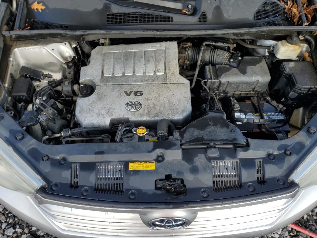 2013 Toyota Highlander - Image 12