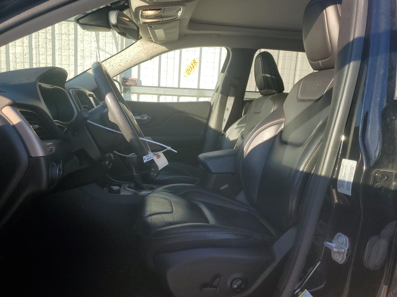 2017 Jeep Grand Cherokee - Image 7