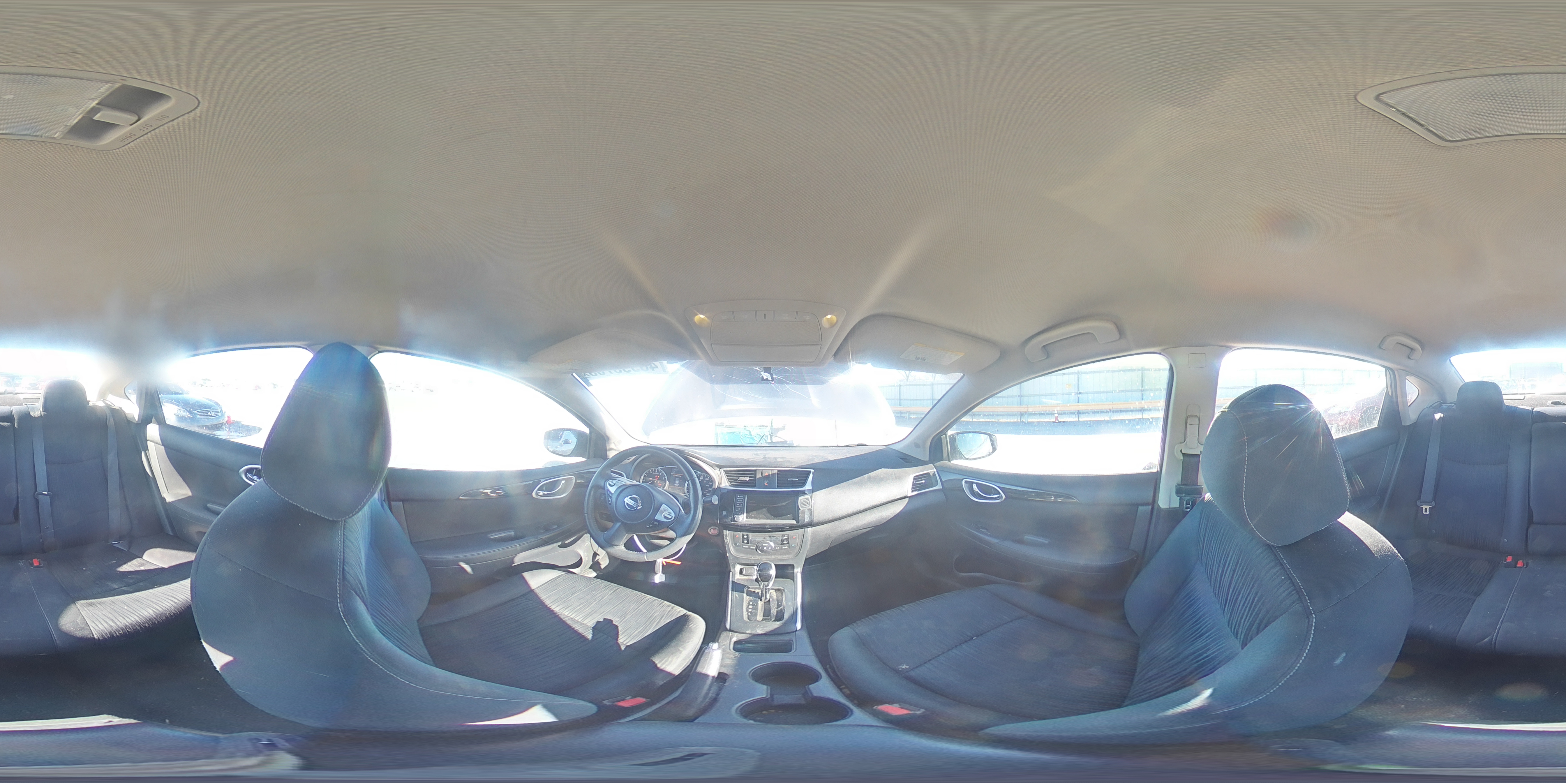 2019 Nissan Sentra - Image 15