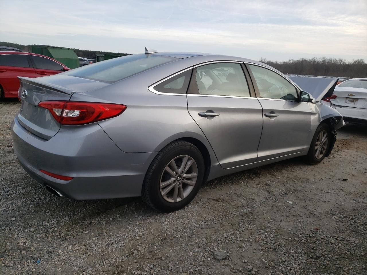 2015 Hyundai Sonata - Image 3