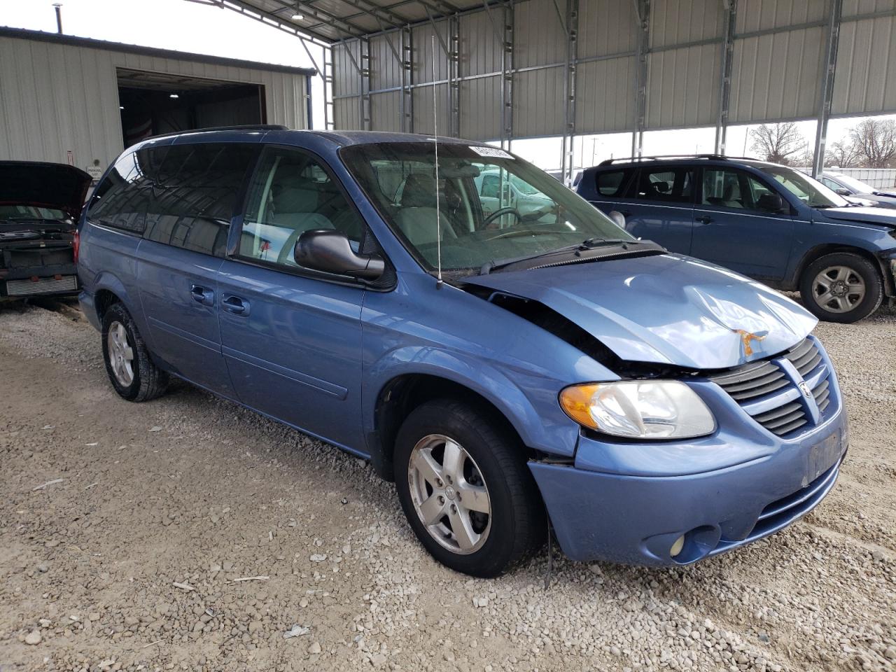 2007 Dodge Caravan - Image 4