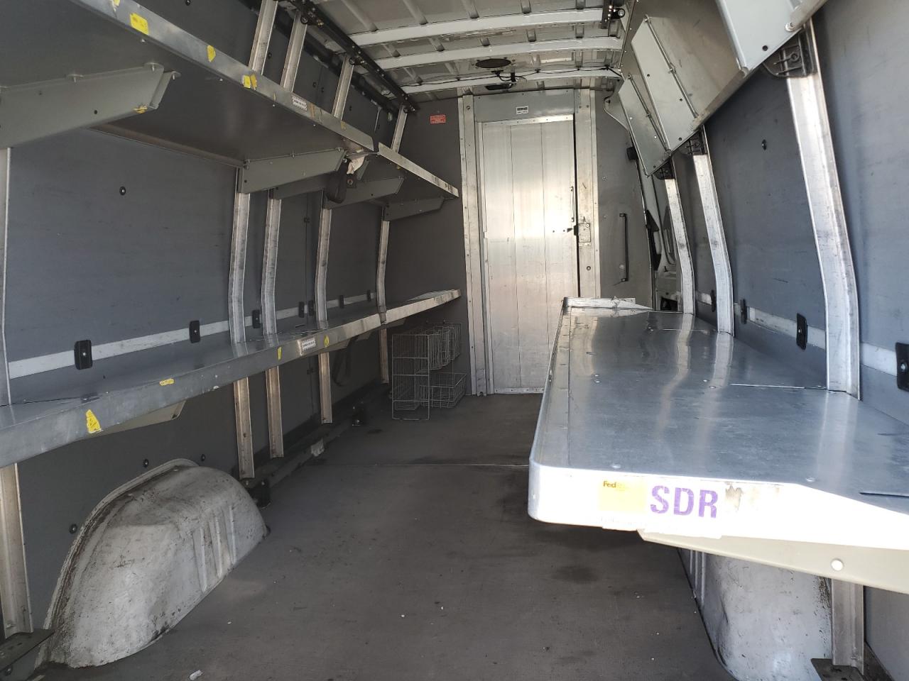 2014 Mercedes-Benz Sprinter - Image 10