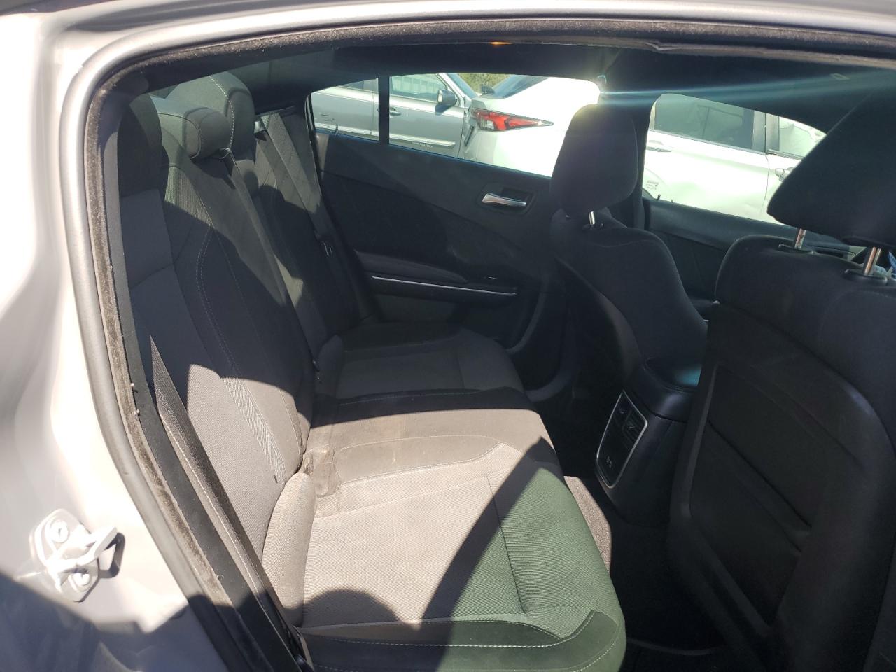 2019 Dodge Charger - Image 10