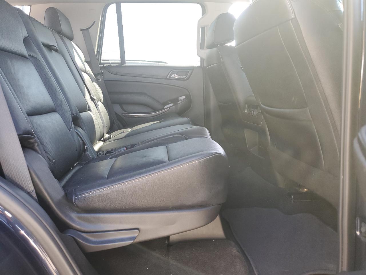 2018 GMC Yukon - Image 11