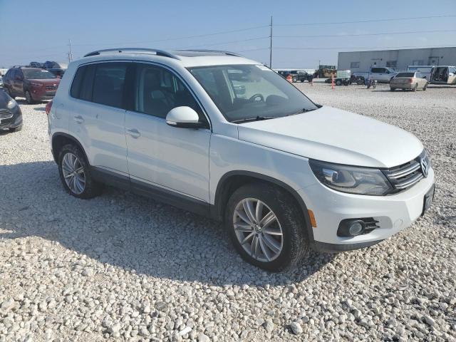  VOLKSWAGEN TIGUAN 2016 White