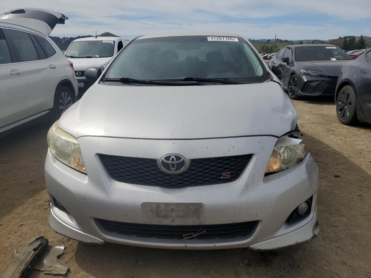 2010 Toyota Corolla - Image 5