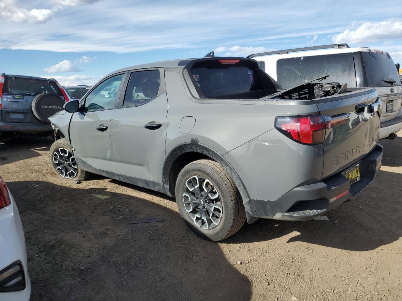 2023 Hyundai Santa Cruz - Image 2