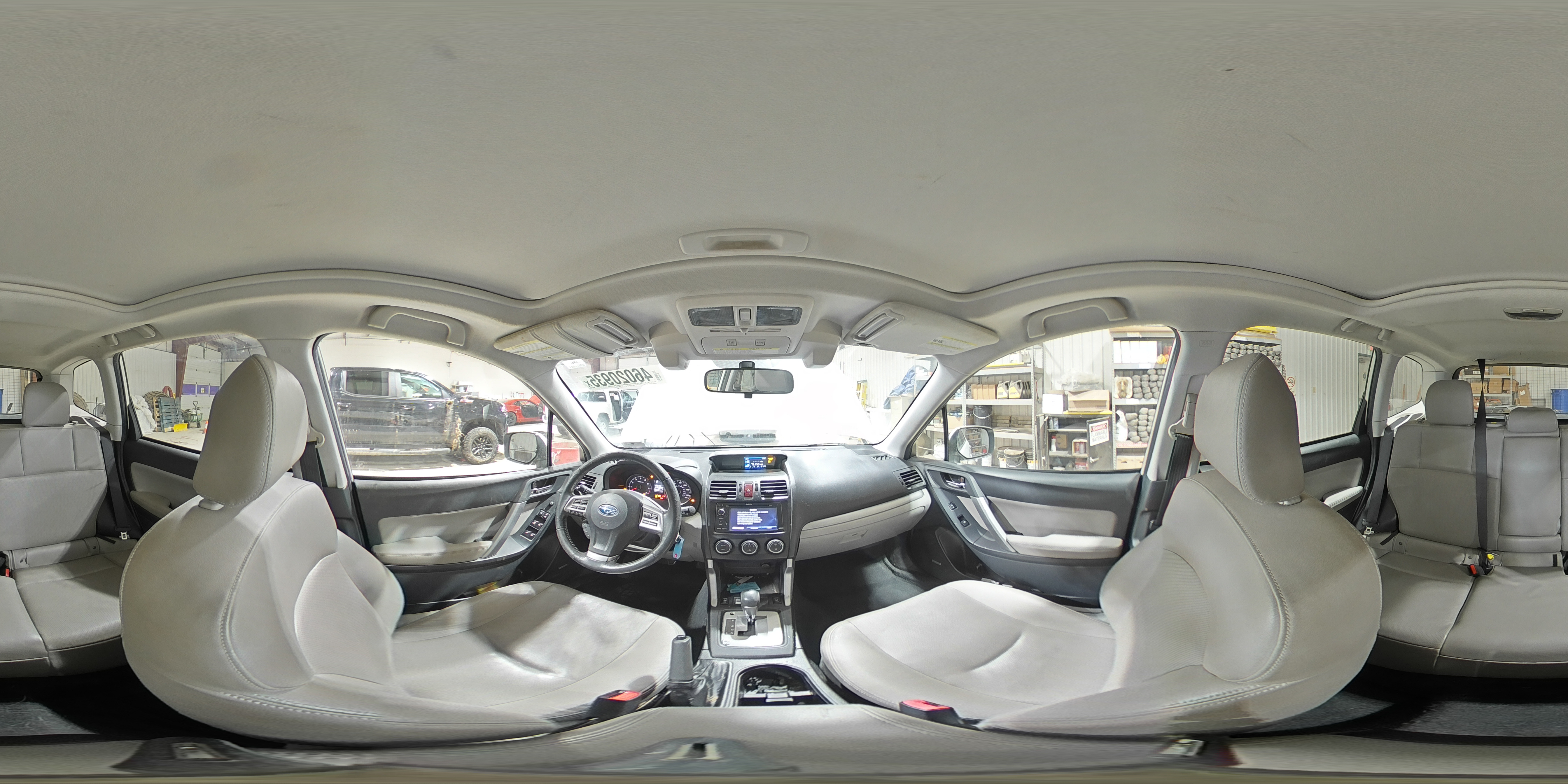 2015 Subaru Forester - Image 13