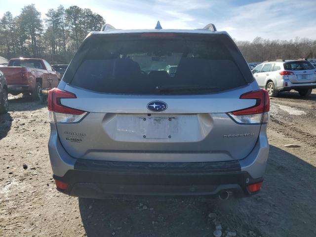 SUBARU FORESTER 2020 Серебристый