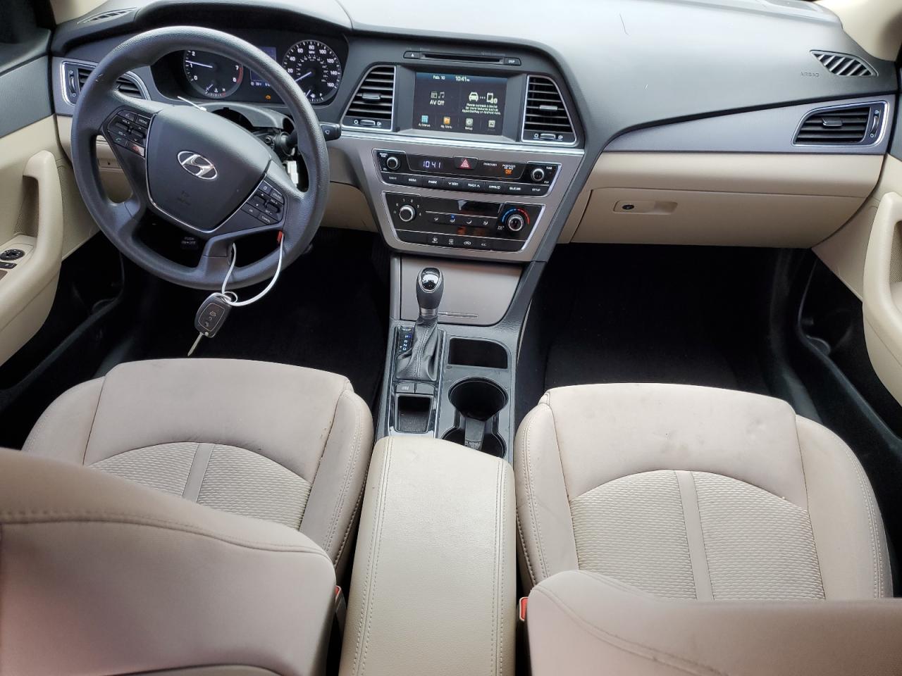 2017 Hyundai Sonata - Image 8