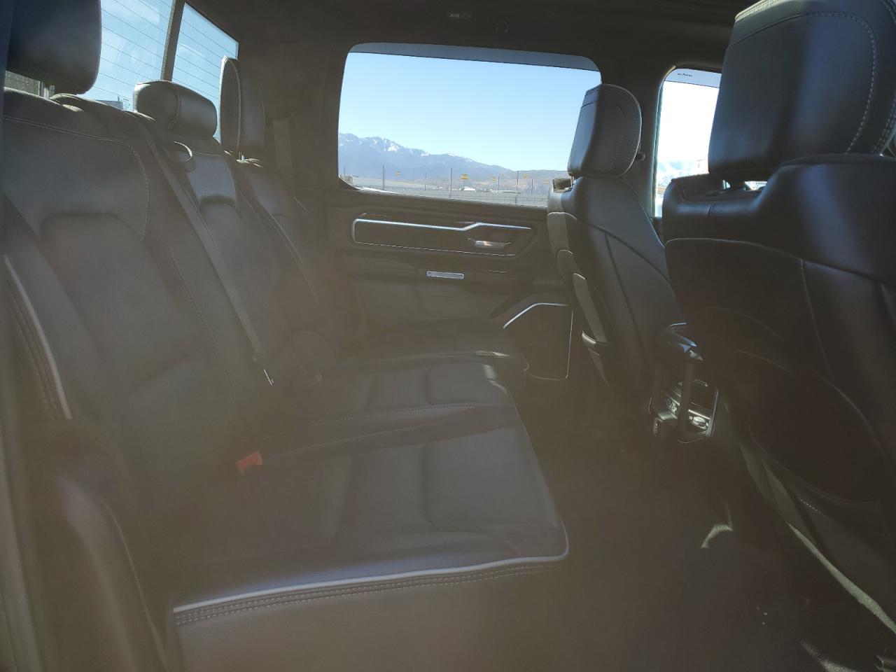 2021 RAM 1500 - Image 10