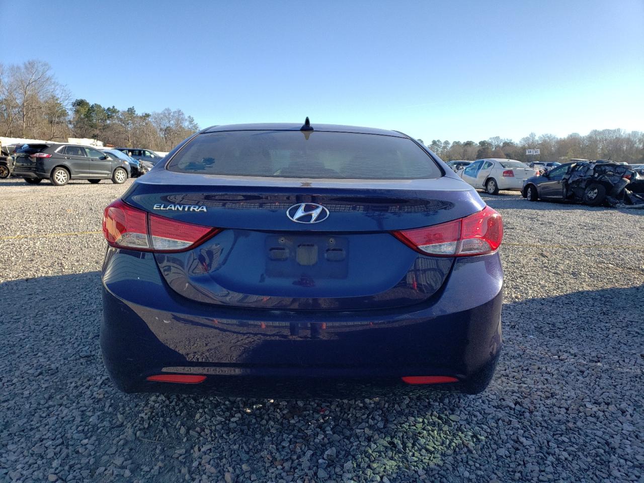 2013 Hyundai Elantra - Image 6