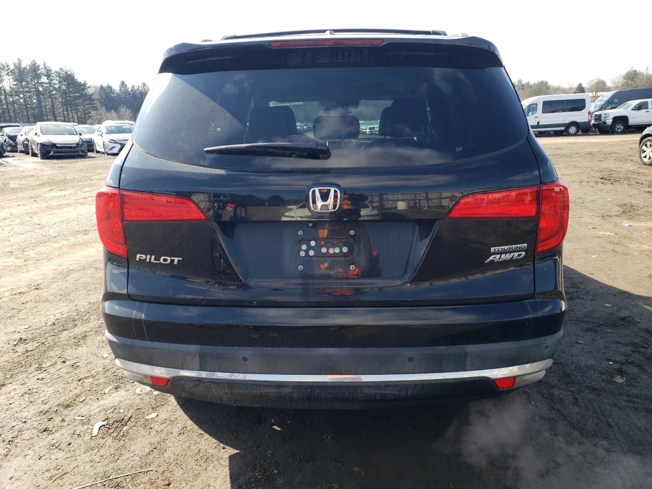 2016 Honda Pilot - Image 6