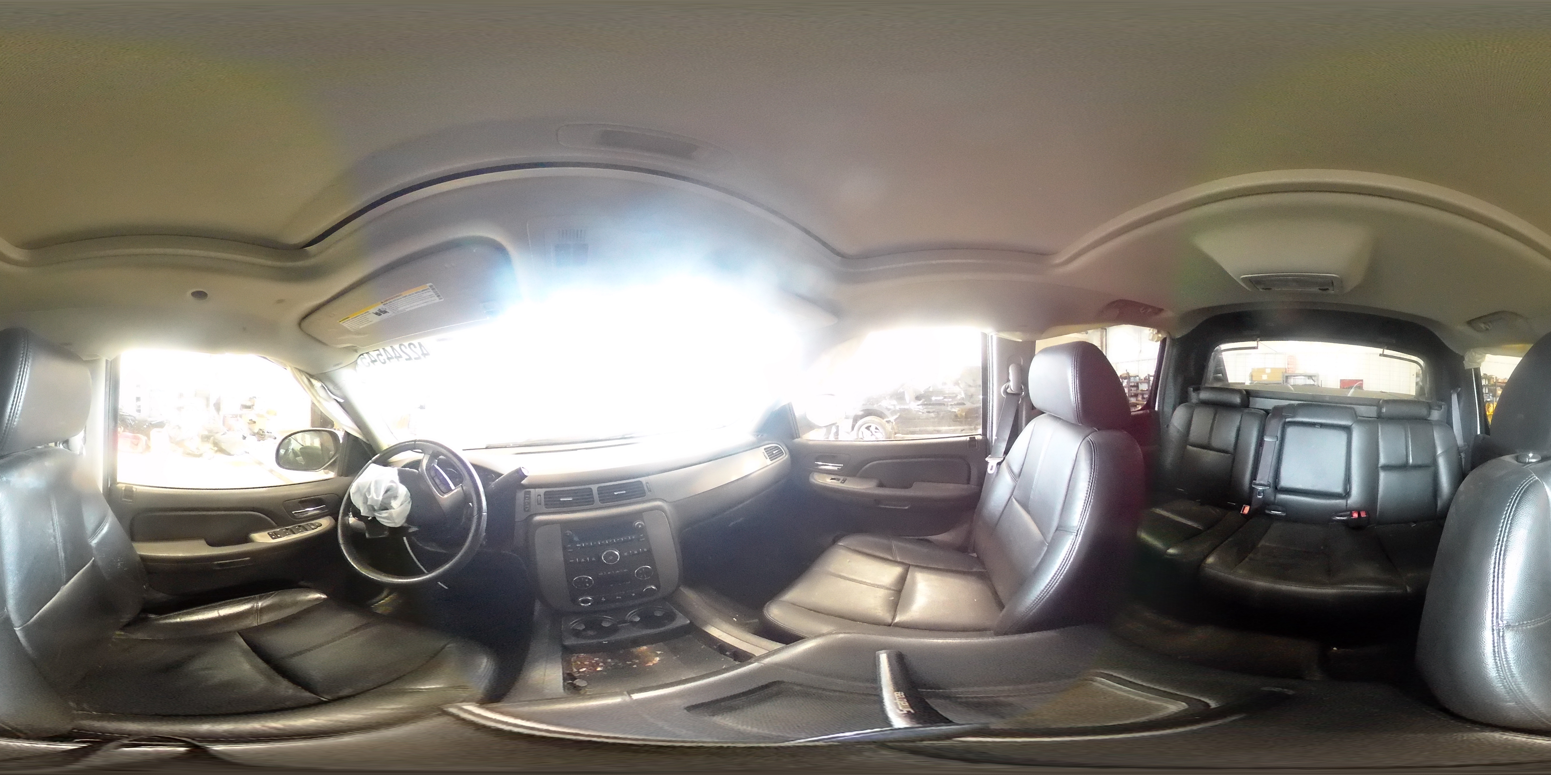 2009 Chevrolet Avalanche - Image 13