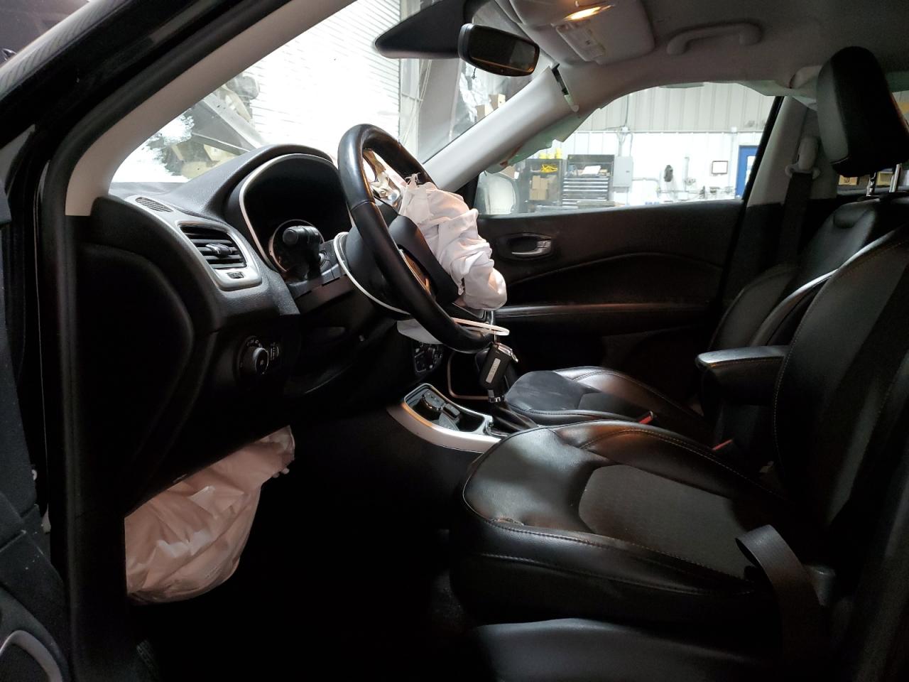 2018 Jeep Compass - Image 7