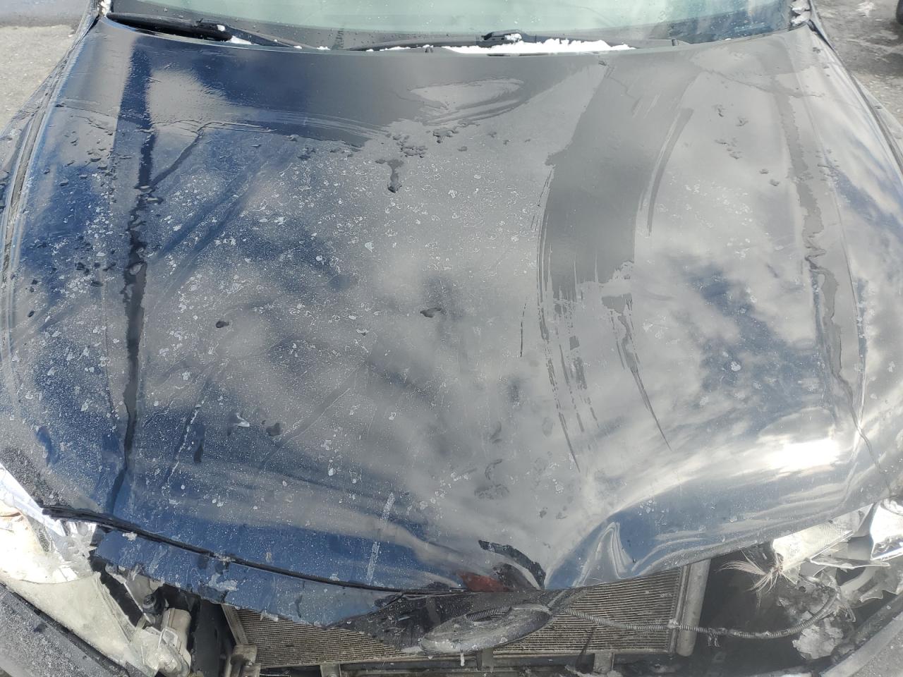 2010 Toyota Camry - Image 11