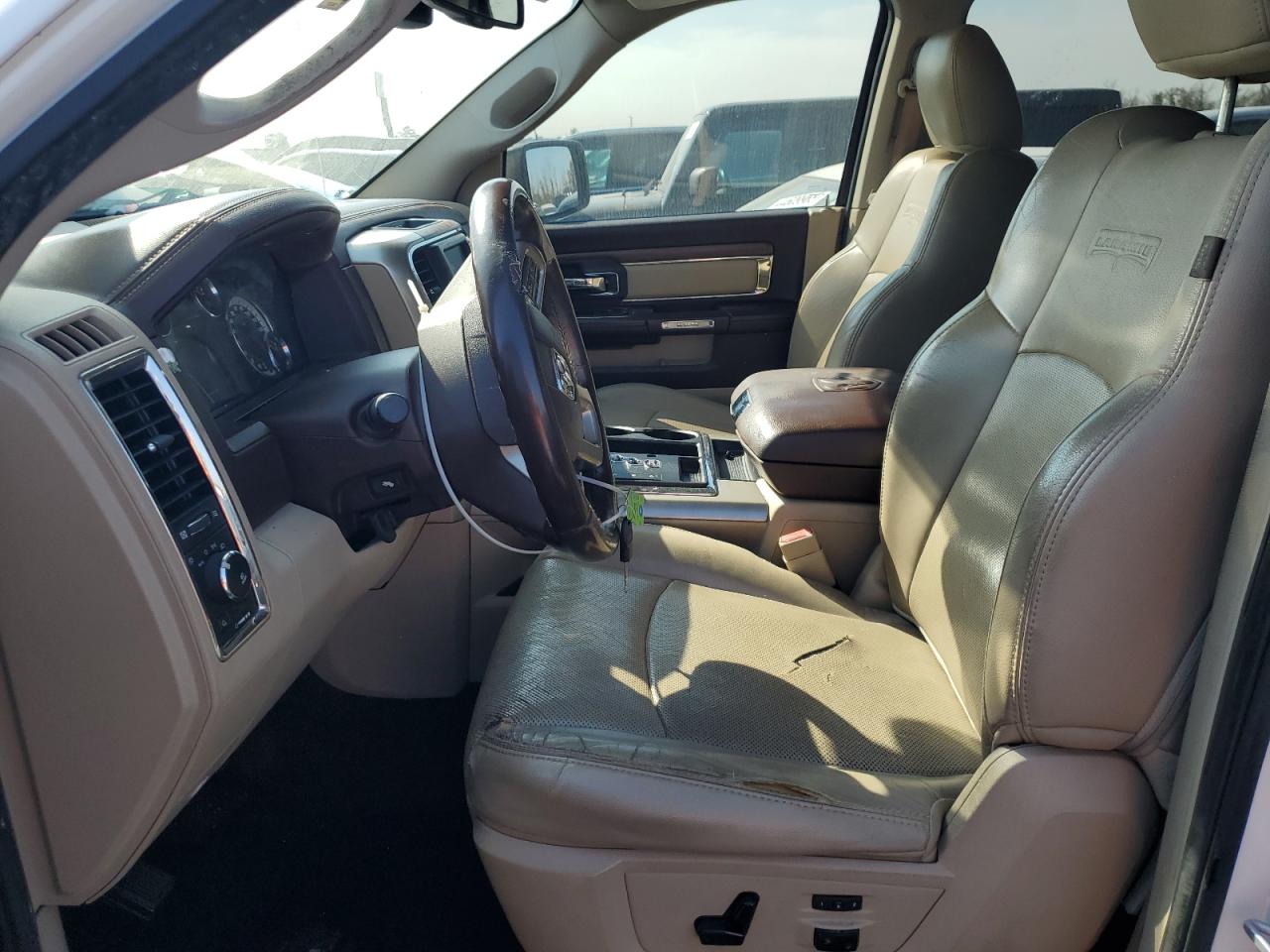 2013 RAM 1500 - Image 7