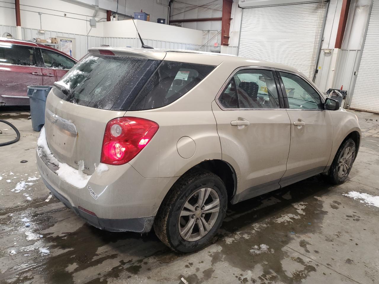 2011 Chevrolet Equinox - Image 3