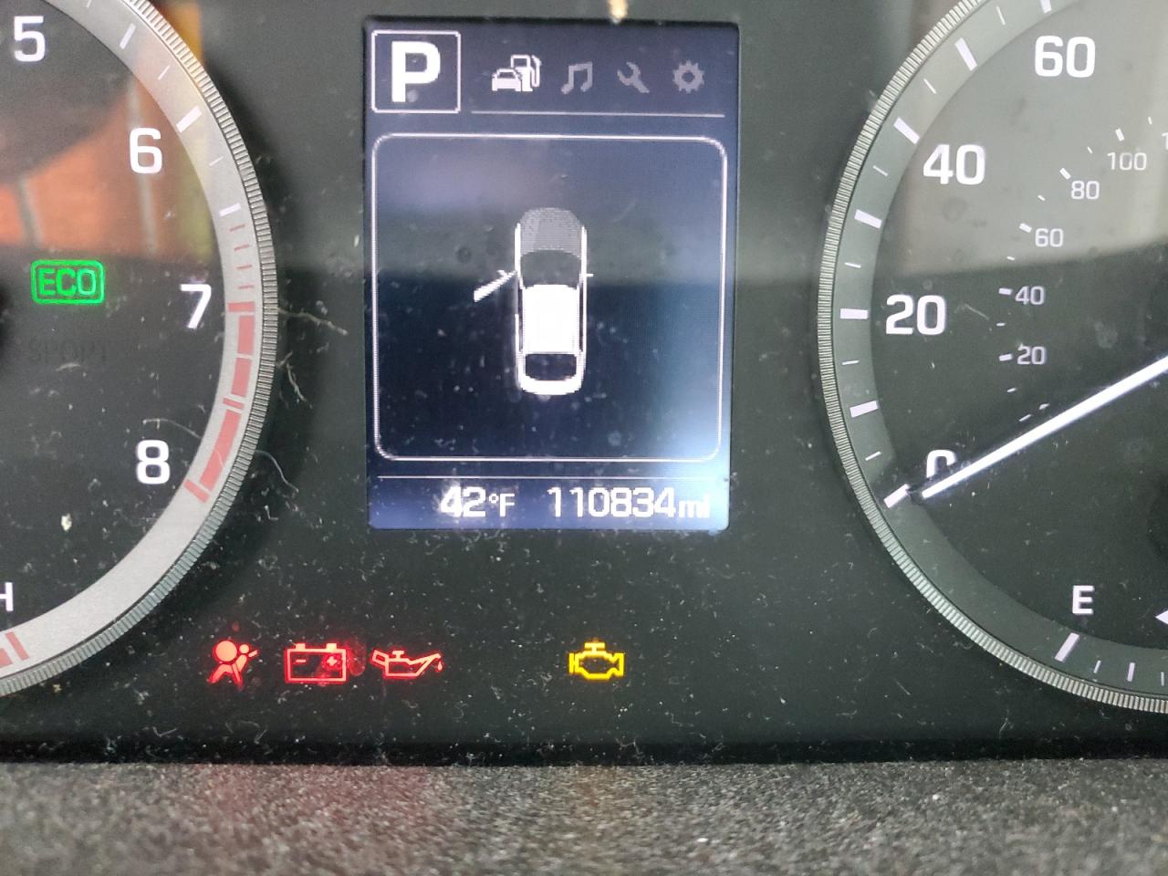 2016 Hyundai Sonata - Image 9