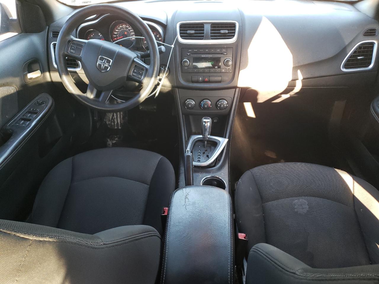 2013 Dodge Avenger - Image 8