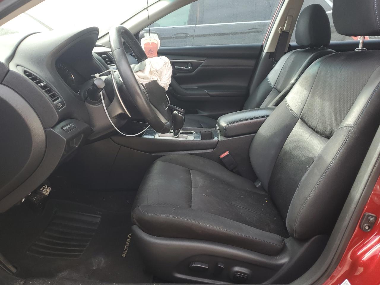 2018 Nissan Altima - Image 7
