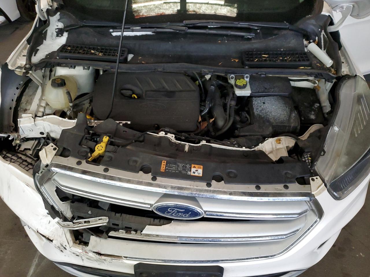 1FMCU9GD2JUC59917 FORD ESCAPE 2018